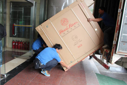 彭州钢琴贵重工艺品无忧运